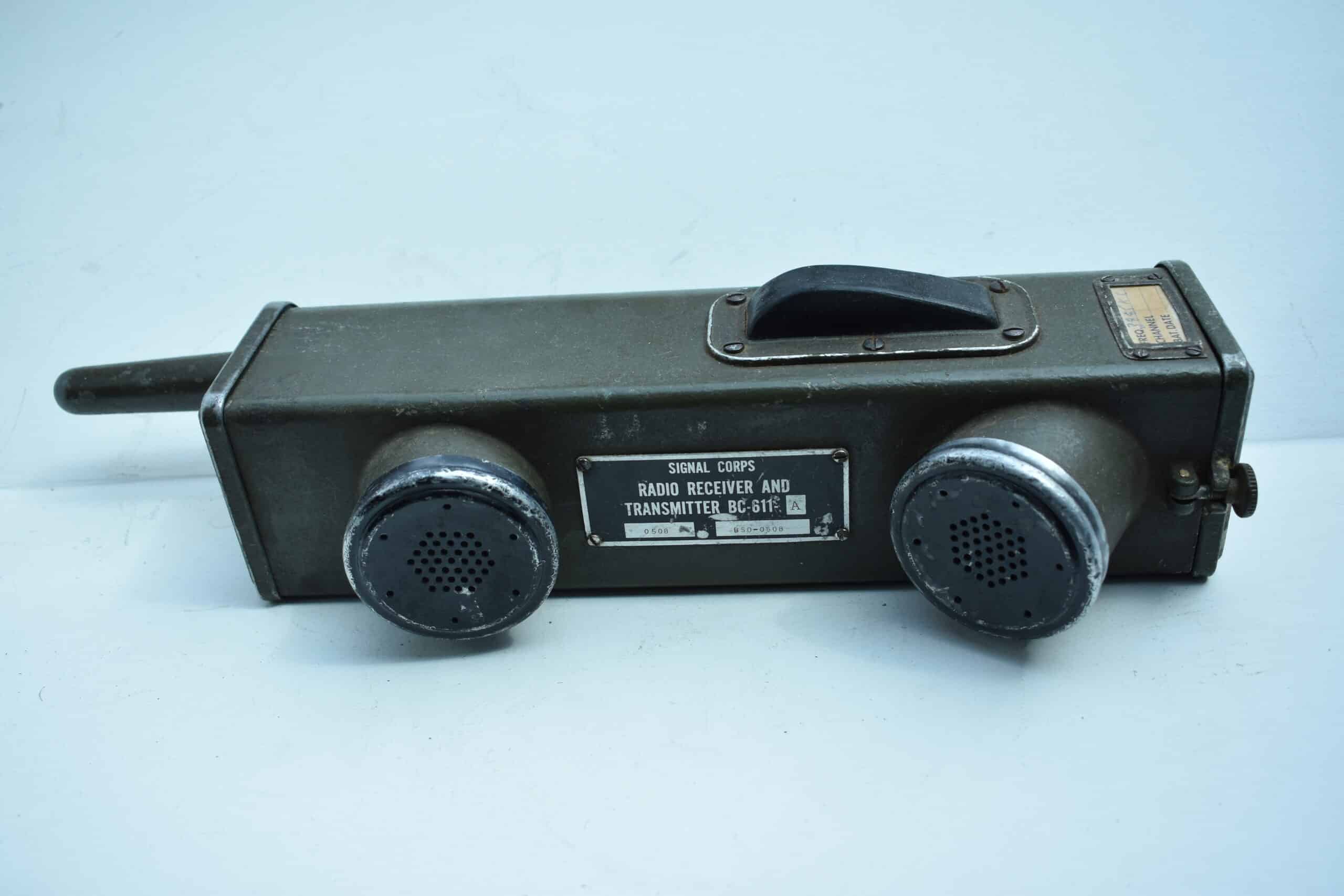 (Français) Radio Talkie-walkie BC 611-A