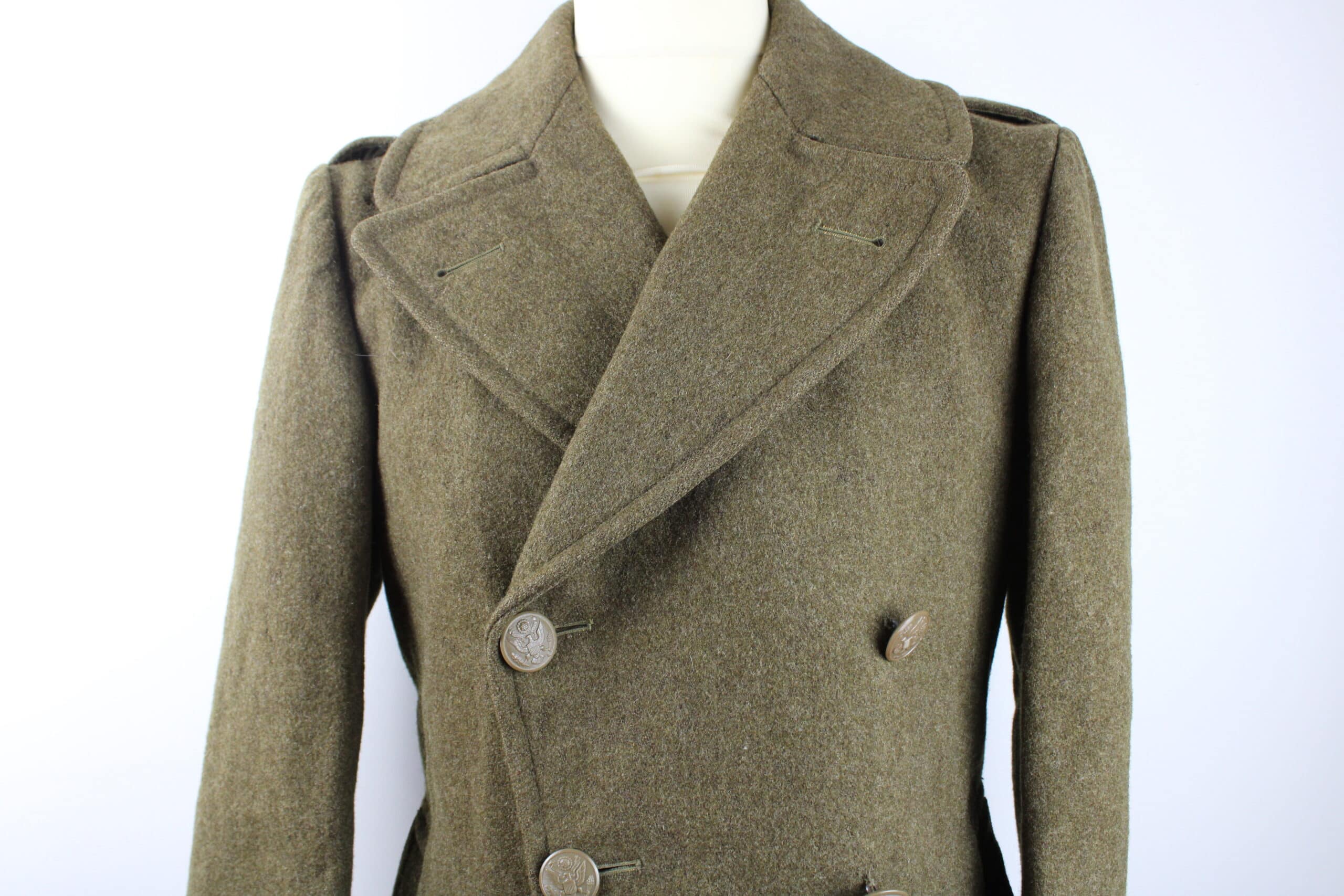 (Français) Overcoat troupe en laine bouton plastic 1942