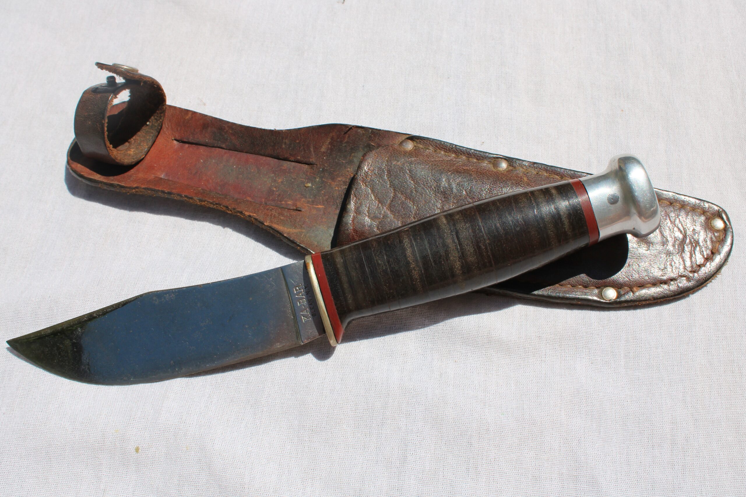 Poignard KA-BAR WW2