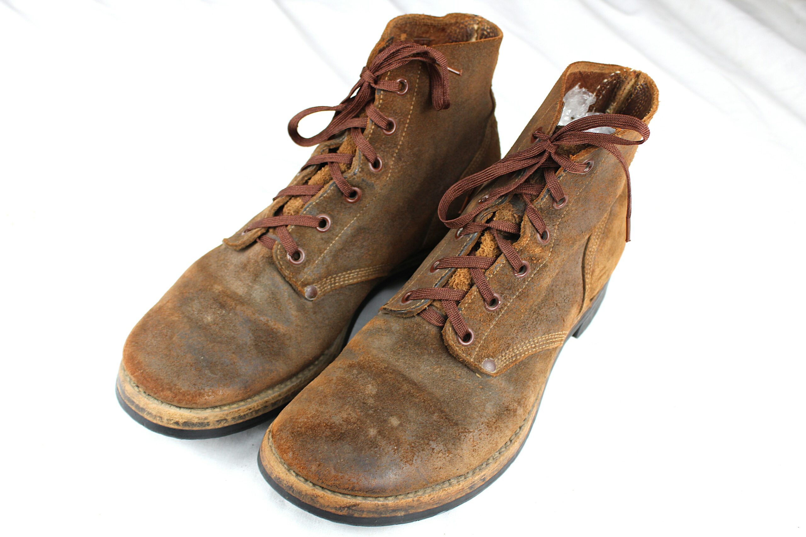 Paire de brodequins US 