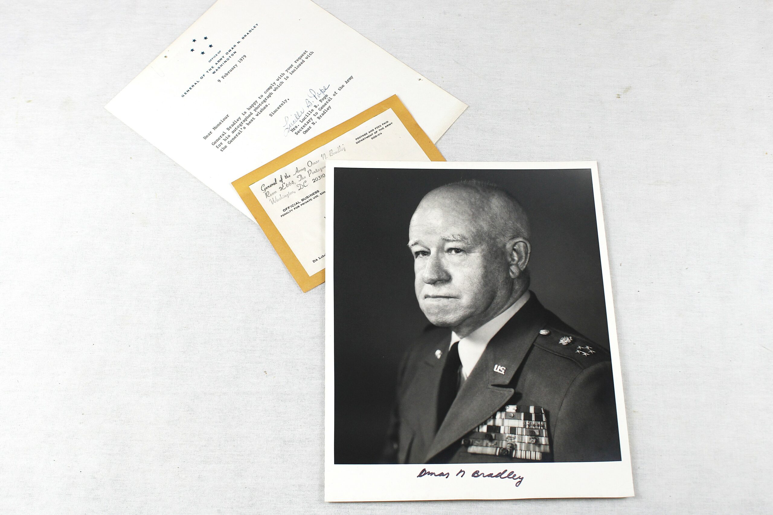 Rare photo dédicacée du Général Omar N Bradley